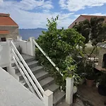 Apartment Tomic *