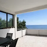 Tomic Apartamento