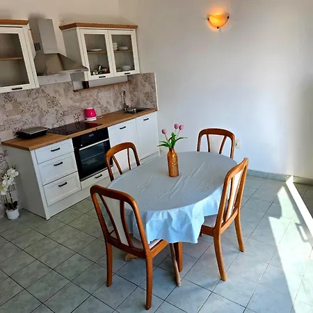 公寓 Tomic 扎瓦拉提卡