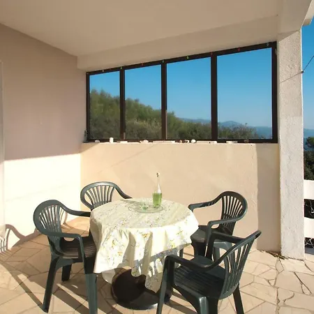 Tomic 아파트 자발라티카