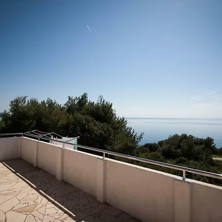 Apartman Tomic